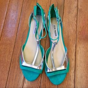 Steve Madden Teal Sandals!